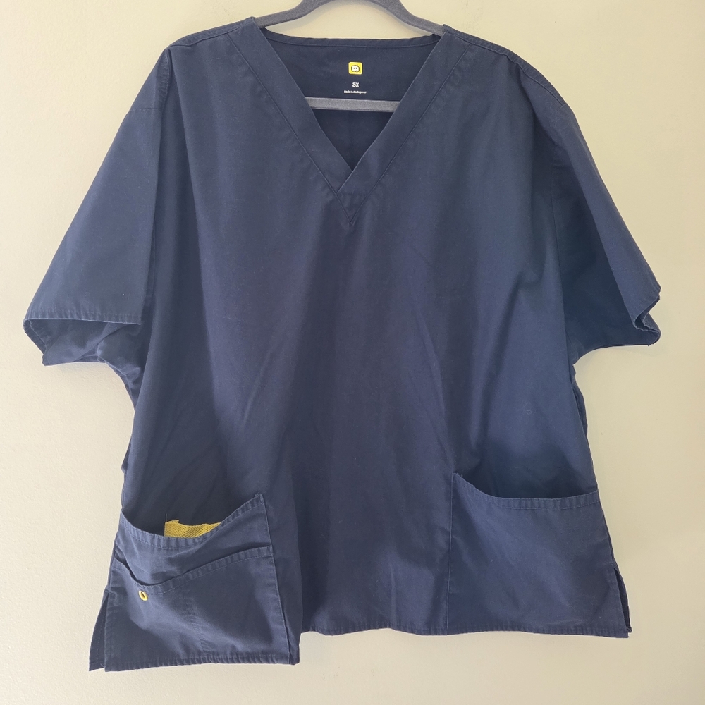 WonderWink Navy Scrub Top with Yellow Trim